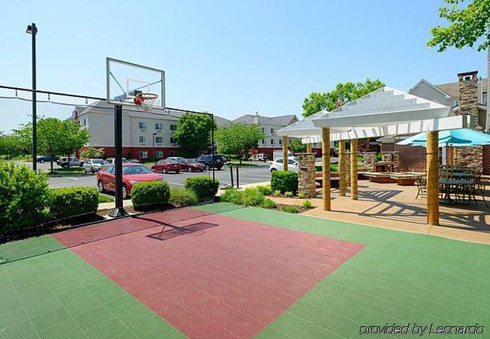 Residence Inn Frederick Bagian luar foto