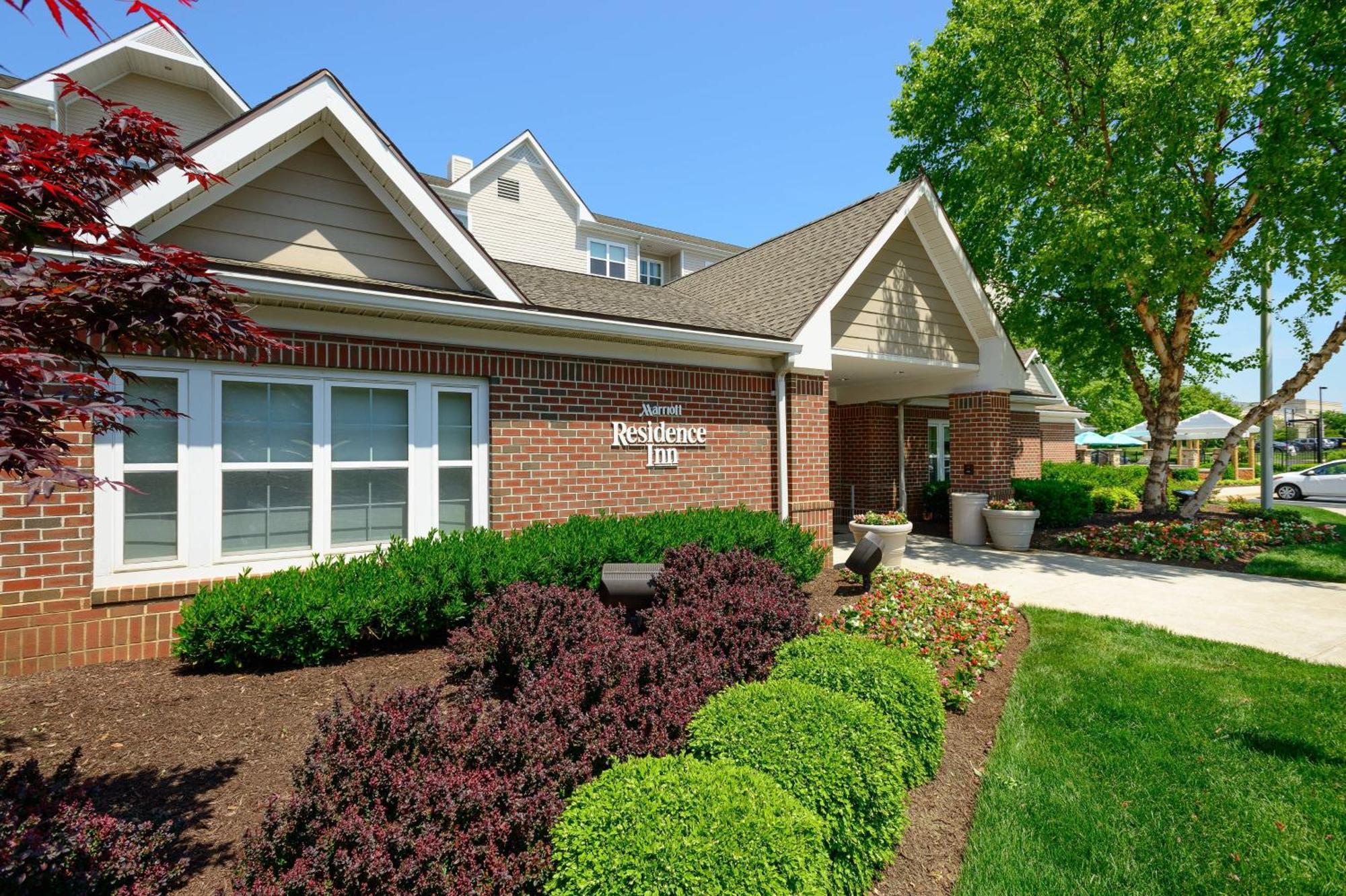 Residence Inn Frederick Bagian luar foto