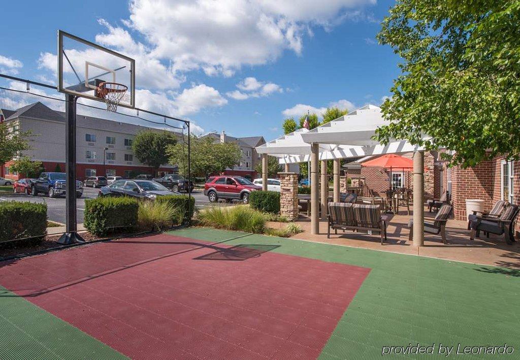 Residence Inn Frederick Bagian luar foto