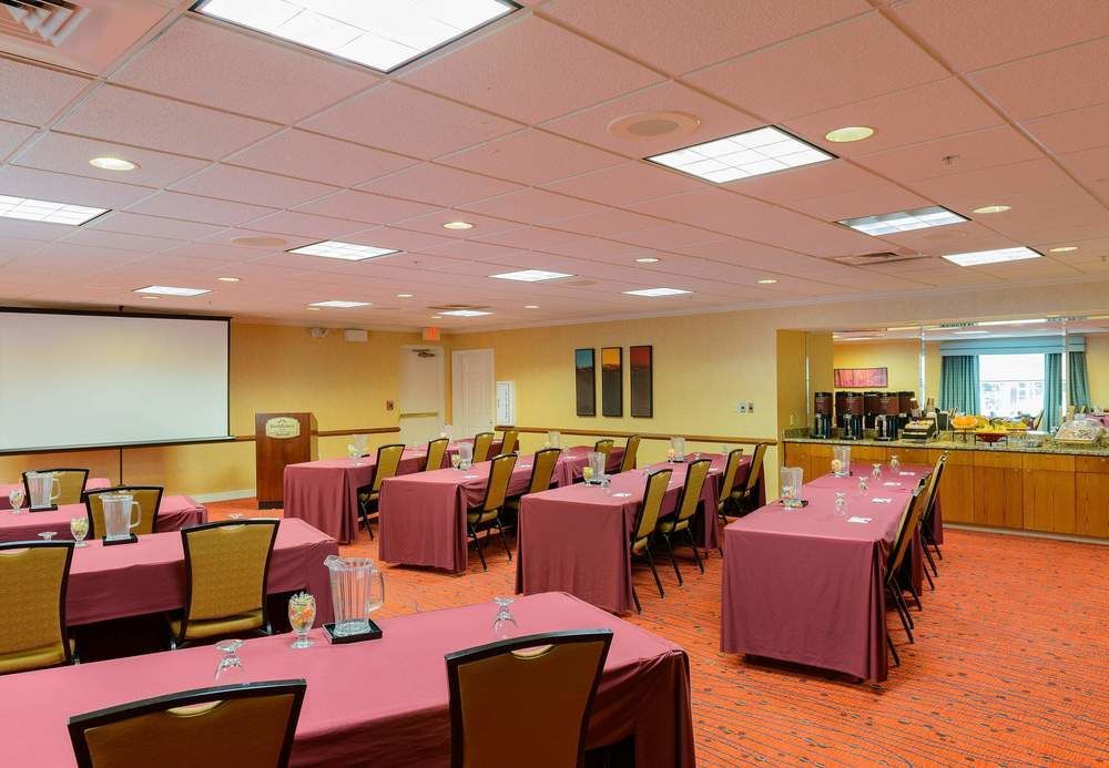 Residence Inn Frederick Bagian luar foto